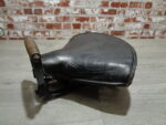 Passagerare sadel. Antique seat saddle seat vintage motorcycle - Bild 15