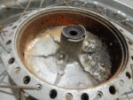 Suzuki T 500 Front Wheel - Bild 4