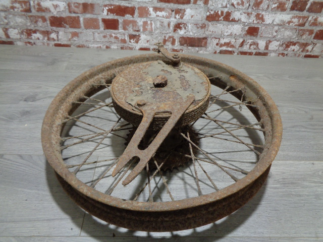 DSC01777 Gillet Herstal Sport ? Hjul 1920-30 talet - Bild 1
