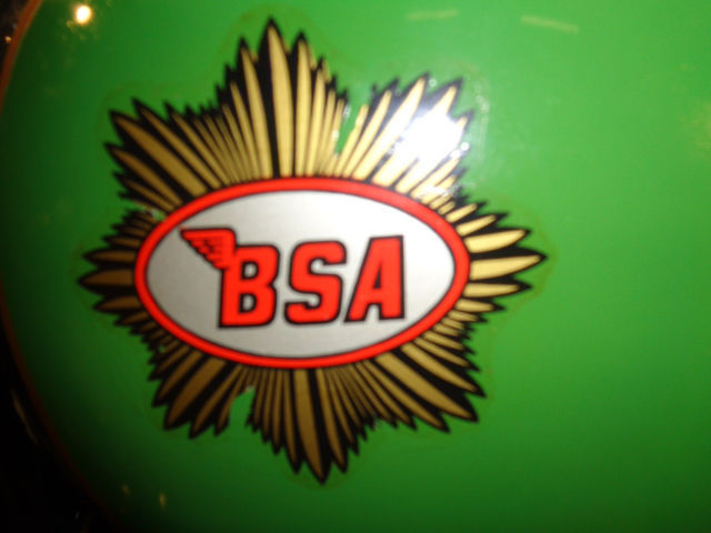 Bild på Bsa M22 1937 med sidovagn  SOLD